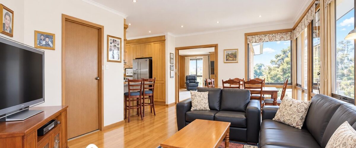 11 Karnak Court, Glen Waverley, VIC 3150